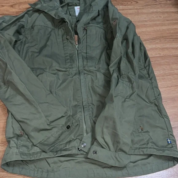 🦊 🧔🏻‍♂️ 🦊• FJALL RAVEN x SKOGSO • 🧔🏻‍♂️🦊🧔🏻‍♂️ - Picture 12 of 16